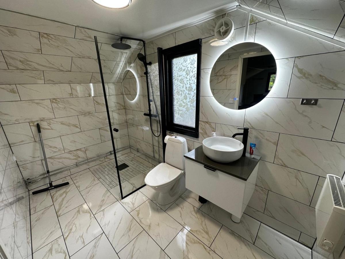 Luxurious Apartment Near Citycenter Boras Bagian luar foto