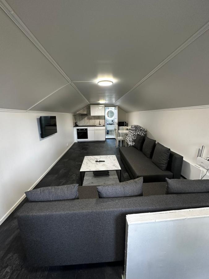 Luxurious Apartment Near Citycenter Boras Bagian luar foto