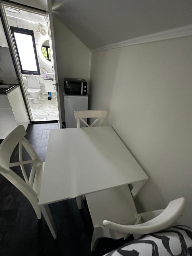 Luxurious Apartment Near Citycenter Boras Bagian luar foto